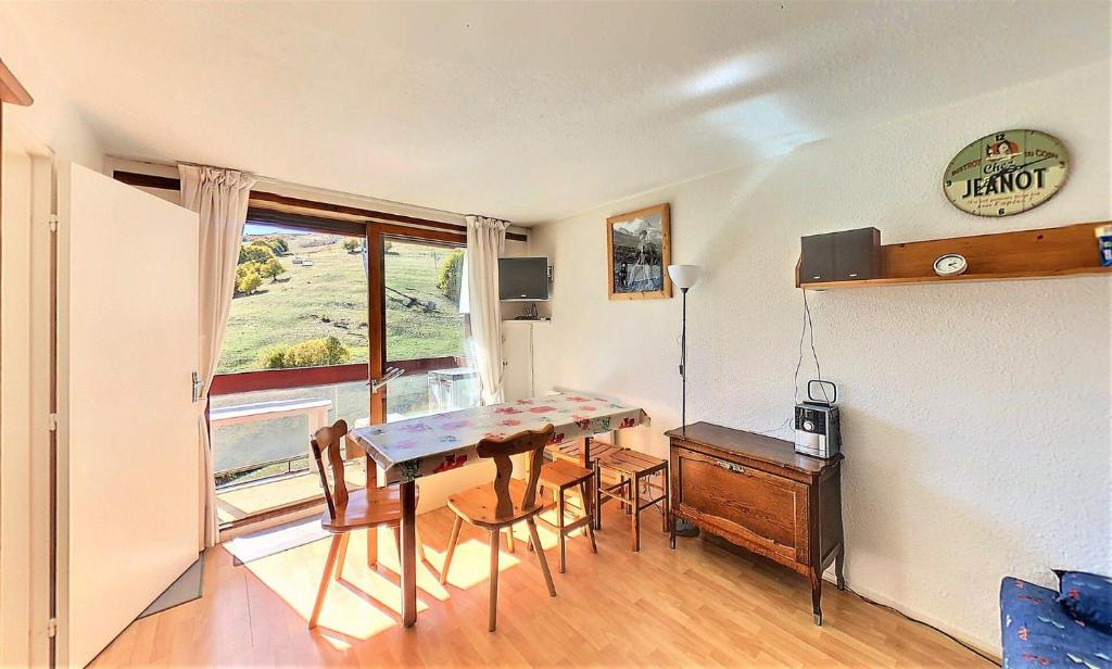 Résidence Lunik - APPARTEMENT 2 PIECES CABINES 6 PERS VUE PISTES MAE-4934 - 2