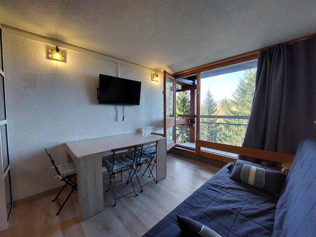 Résidence Belles Challes - Très beau studio rénové pour 4 personnes, skis aux pieds et proche des commerces dans le village du Charvet à Arc 1800 MAE-1404 - 3