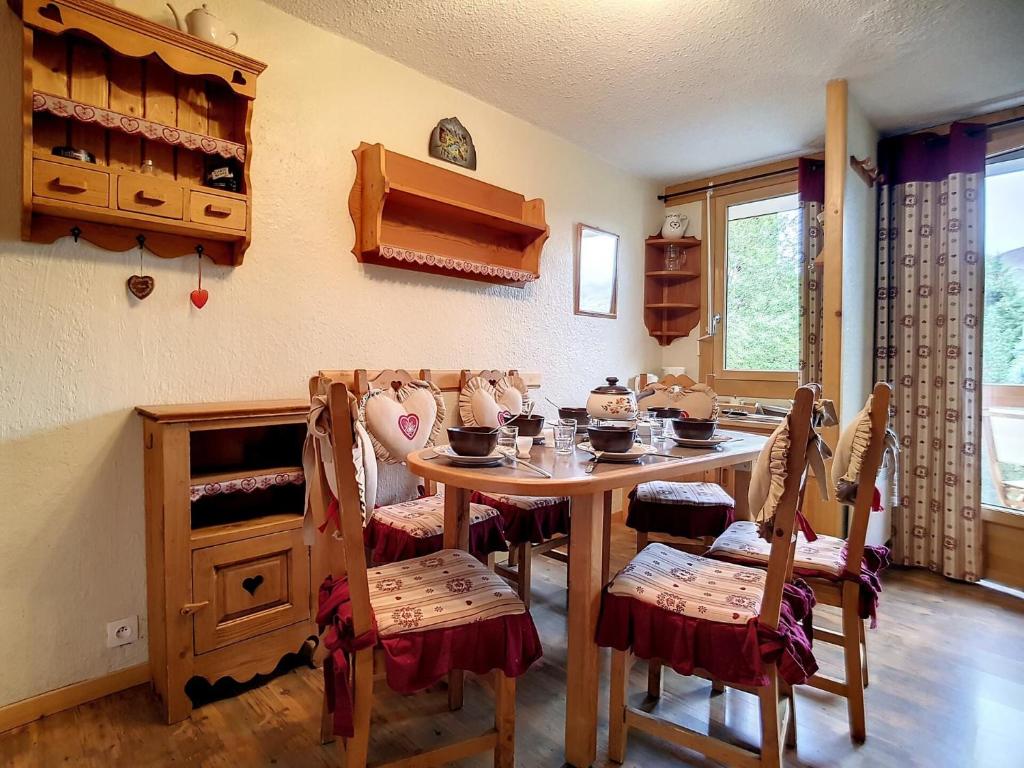 Résidence Boedette A - Appartement confortable · Départ et retour skis aux pieds · Balcon MAE-1004 - 5