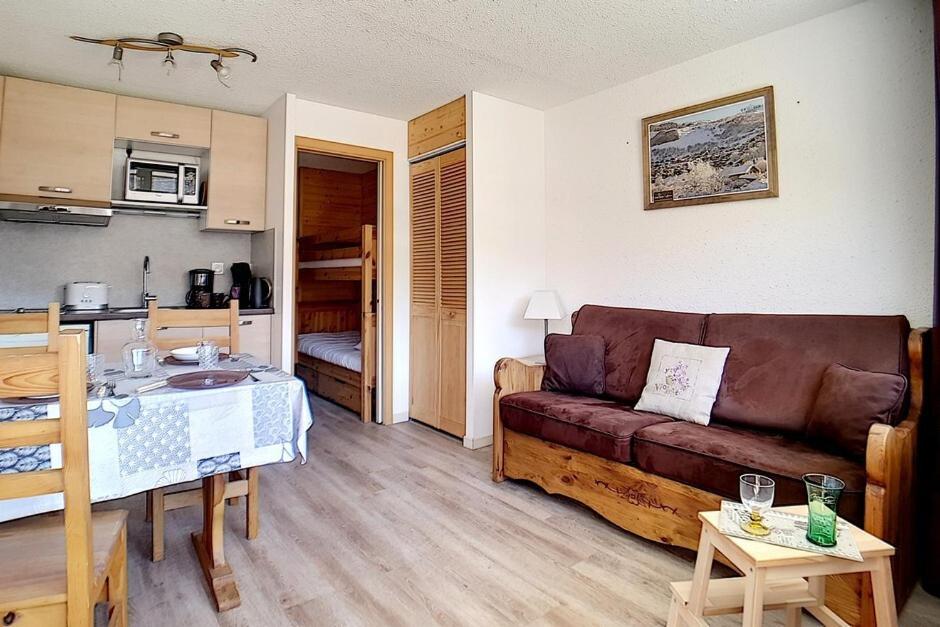 Résidence Aravis - Studio confortable · Accès direct aux pistes · Balcon MAE-1494 - 3