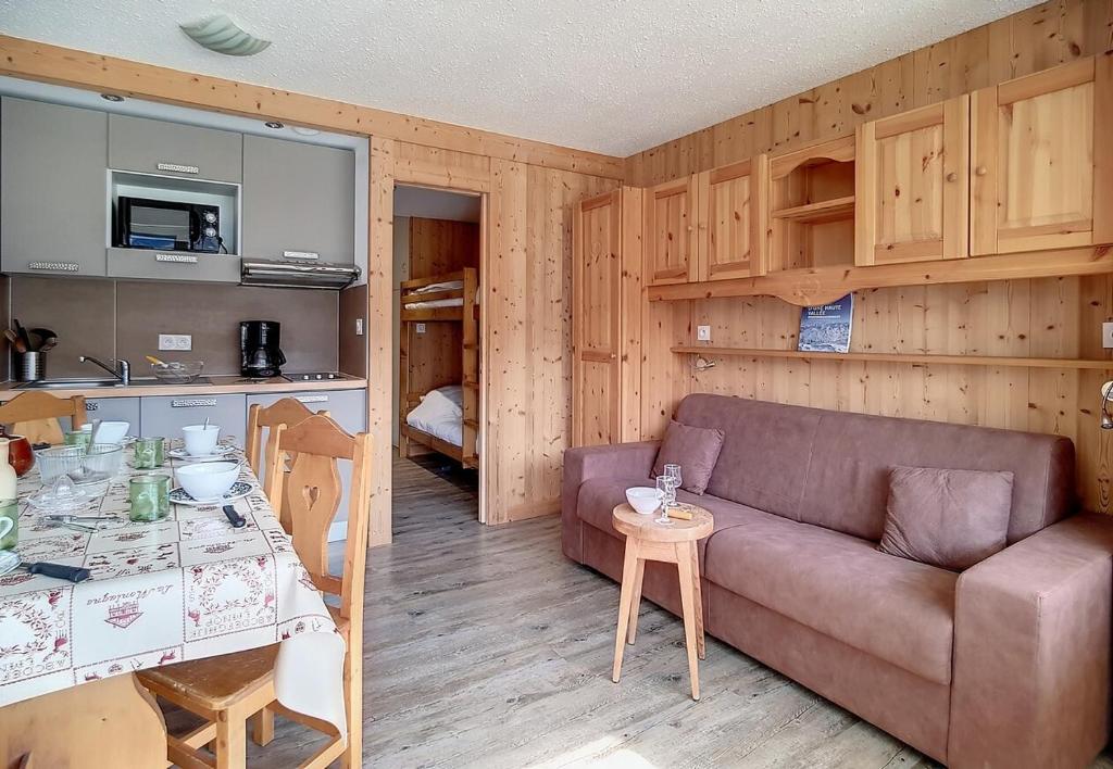 Résidence Aravis - Appartement confortable · Accès direct aux pistes · Balcon MAE-2674 - 2
