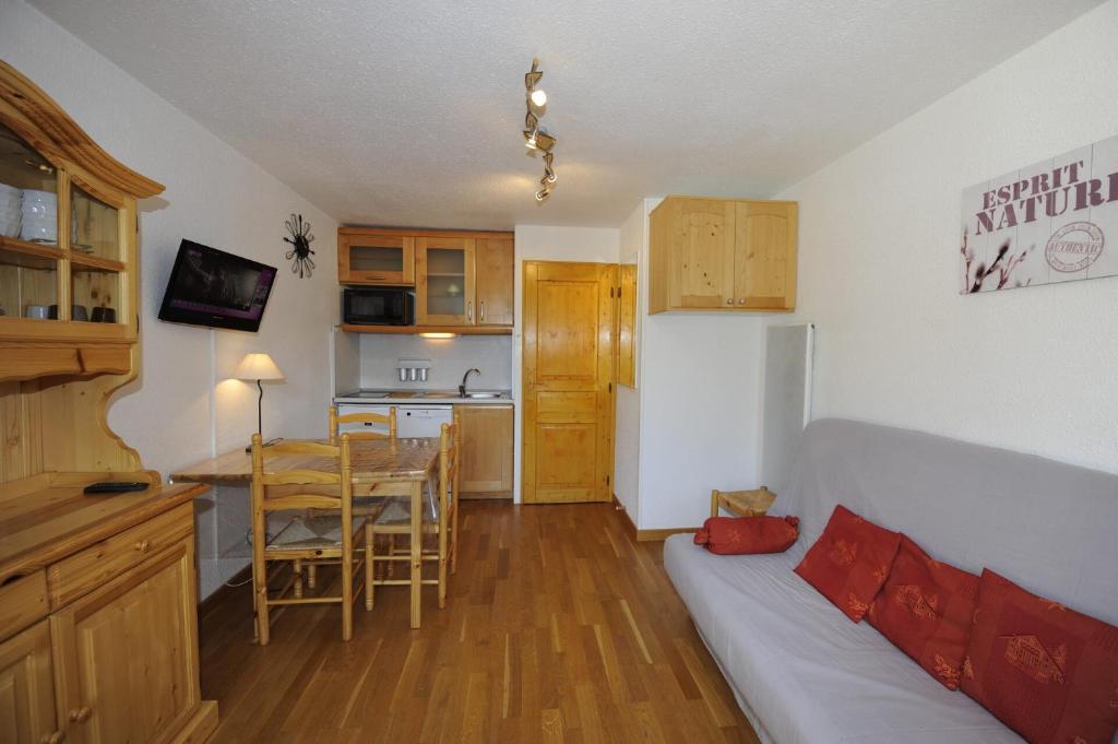 Résidence Grande Masse - Studio confortable · Départ et retour skis aux pieds · Balcon MAE-2814 - 5