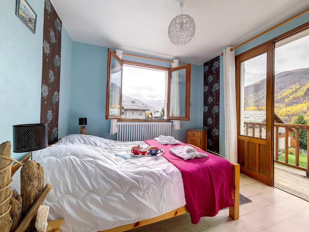 Résidence Saint Marcel - Chalet familial · Centre village de St Marcel · Terrasse ouest MAE-2924 - 3