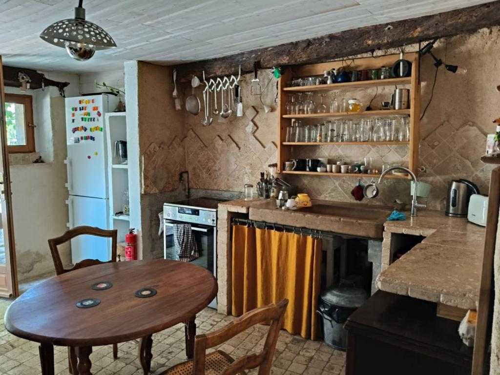 Appartement calme 90m2 dans un petit hameau au pied du Salève proche de Genève - 3
