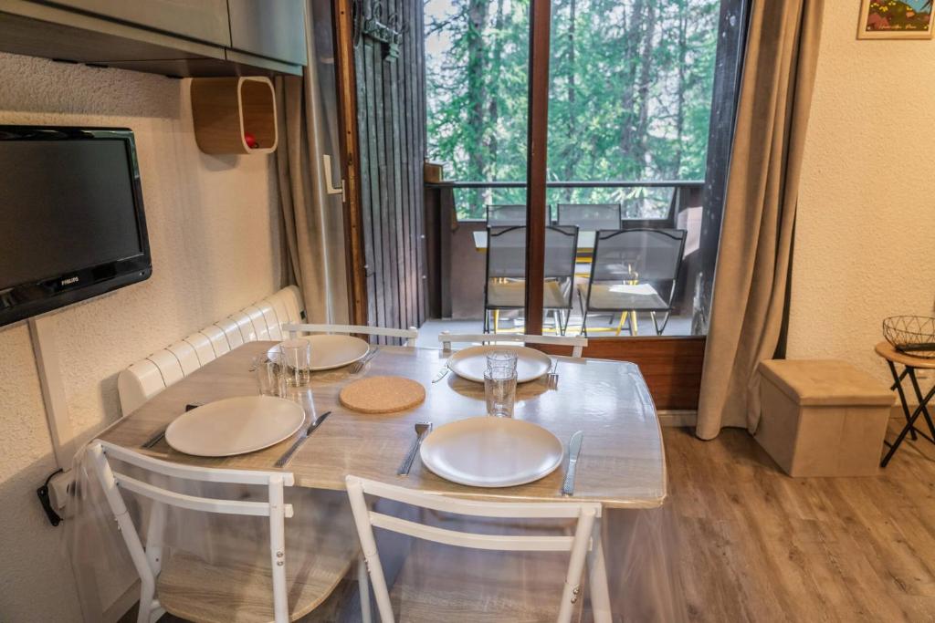 Résidence Le Perescuelle - Studio 4 personnes rénové au calme des Mélèzes MAE-9504 - 5