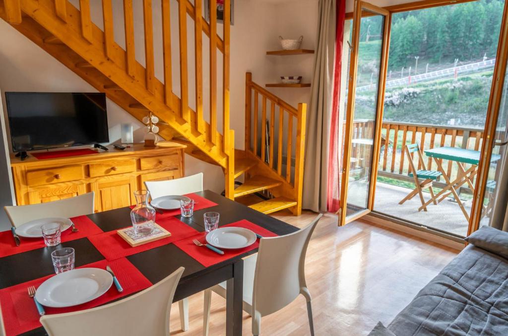 Résidence Les Terrasses Du Soleil D'or - Agréable duplex avec vue sur les pistes MAE-4534 - 1
