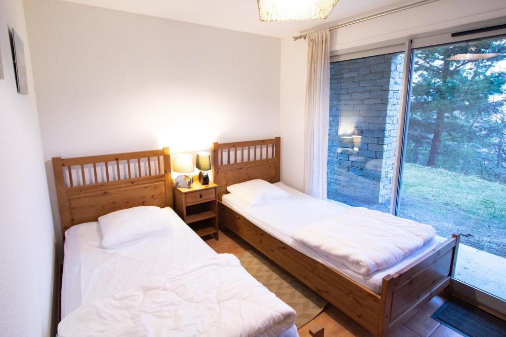 Les Chalets Petit Bonheur - LES CHALETS PETIT BONHEUR - CHT93 MAE-2484 - 4