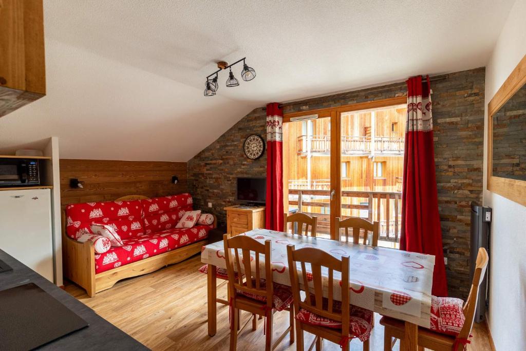 Les Chalets De Bois MÉan - C - Magnifique appartement montagnard aux Orres 1800 MAE-6531 - 1