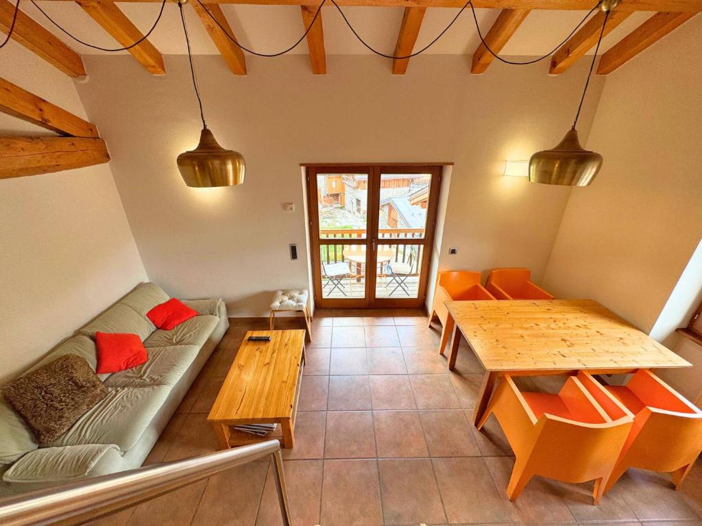 Residence Abeille - 2 pièces mezzanine 4 personnes, 50m² + 10m² - Centre du village MAE-4111 - 3