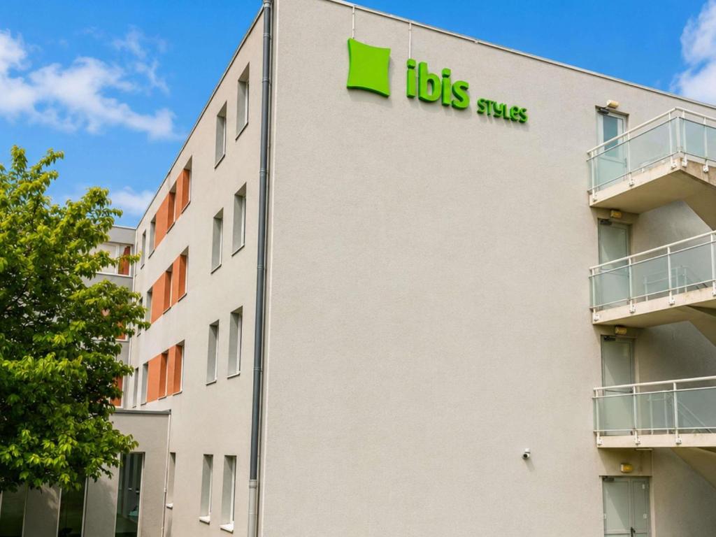 ibis Styles Clermont Ferrand Sud La Pardieu - 5
