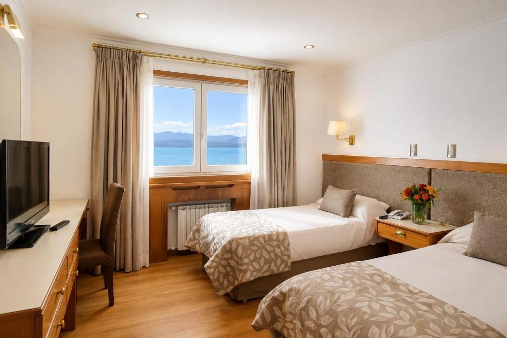 Hotel Tres Reyes Bariloche - 5