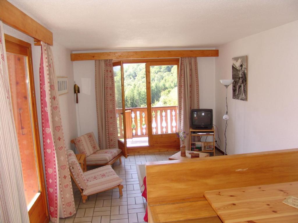Résidence Les Arolles - 2 pièces cabine 6 personnes exposé Sud-Est MAE-3731 - 5