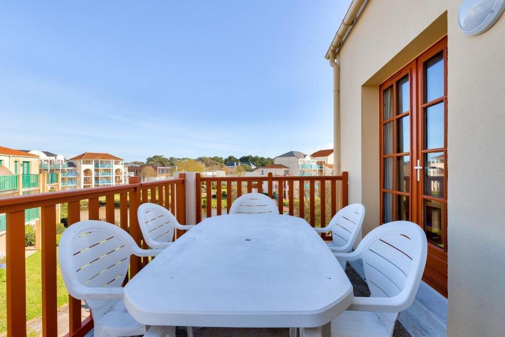 Résidence Port Bourgenay - maeva Home - Appartement 7 personnes 1 chambre + coin cabine avec balcon vue lac MAE-4662 - 1