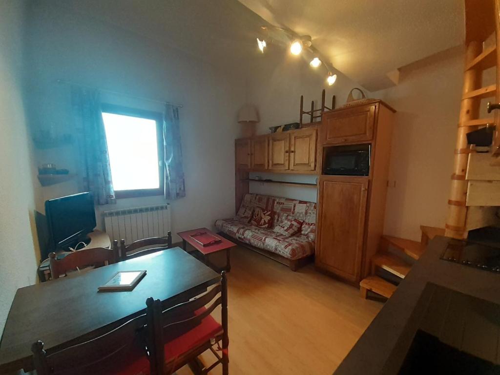 Résidence Charmaix - 2 Pièces pour 4 Personnes MAE-8804 - 2