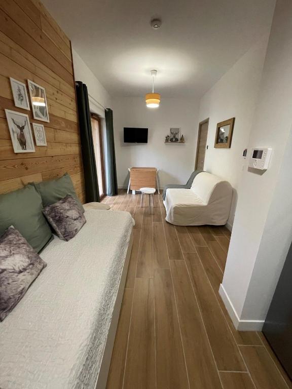 Varsea Residence - STUDIO BRIATA, COCOONING, VARSEA MAE-3231 - 1
