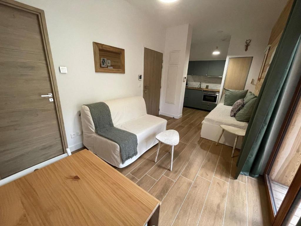 Varsea Residence - STUDIO BRIATA, COCOONING, VARSEA MAE-3231 - 3