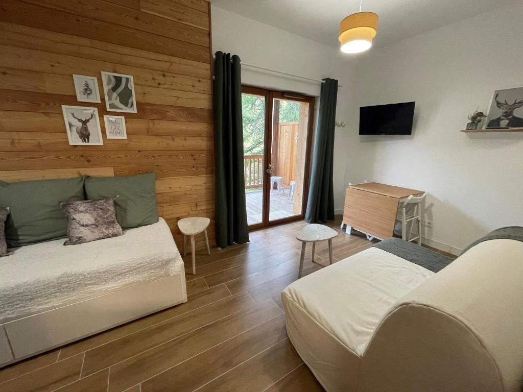 Varsea Residence - STUDIO BRIATA, COCOONING, VARSEA MAE-3231 - 4