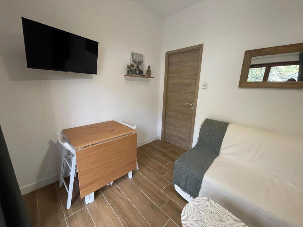 Varsea Residence - STUDIO BRIATA, COCOONING, VARSEA MAE-3231 - 5