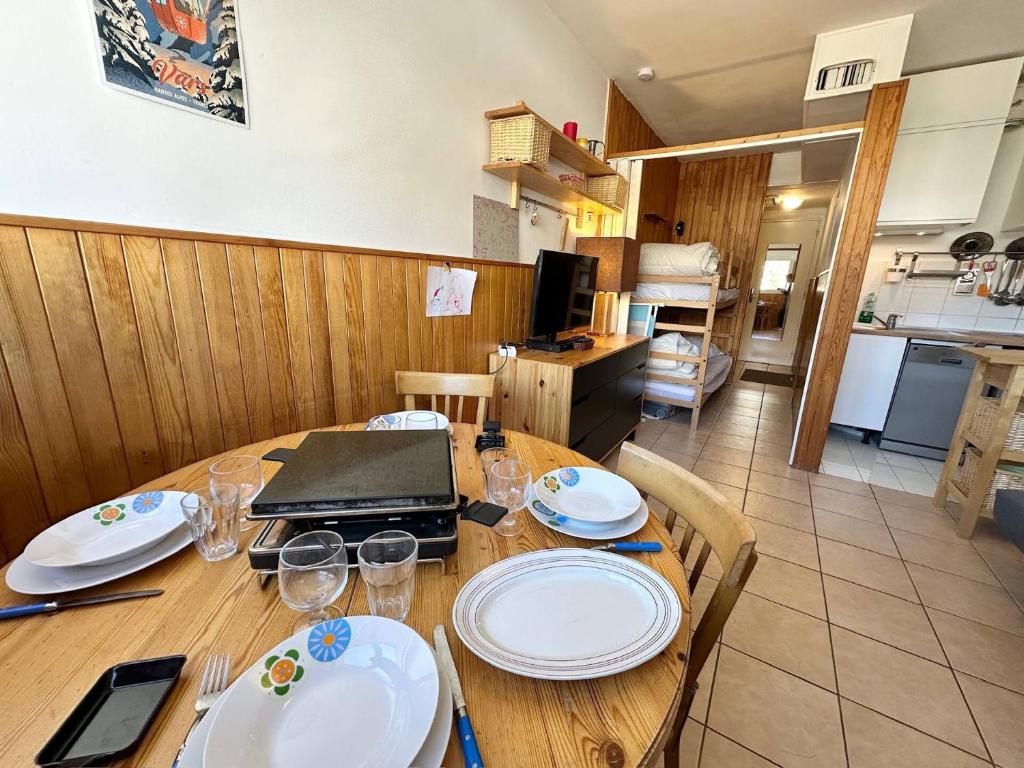 Résidence Le Seignon - Studio Confortable au Cœur de Vars MAE-7081 - 3