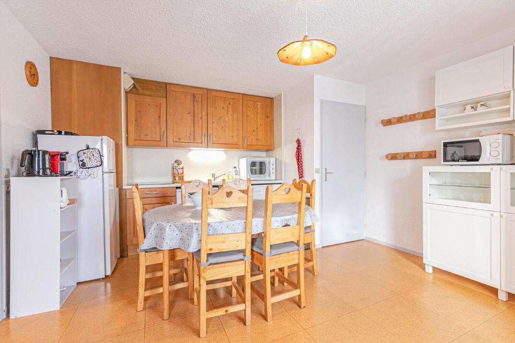 Résidence Saint Sebastien - Appartement ambiance sur les toits avec vue dégagée sur les montagnes MAE-0833 - 2