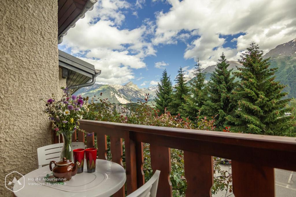 Résidence Saint Sebastien - Ambiance petit chalet avec vue sur les montagnes. MAE-0953 - 4