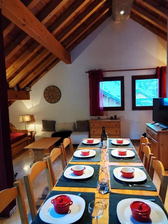 Chalet Le Gros Grenier - 4 pièces 8 personnes exposé Ouest MAE-2123 - 4