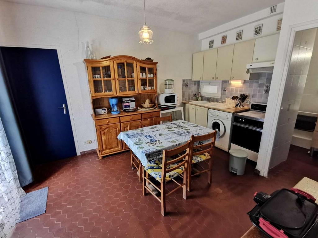 Résidence Les Zodiaques - Appartement 3 Pièces 5 couchages PORT LEUCATE. Réf: 1ZOD_C2 MAE-6094 - 4
