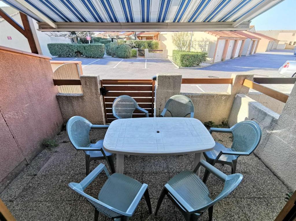 Résidence Maisons De La Plage - Villa deux pièces mezzanine avec terrasse pour 7 personnes à Port Leucate. Réf: 1MPL_162 MAE-6144 - 2