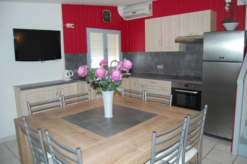 Résidence Rue De La Jonquiere - 4 Pièces 8 couchages PORT LEUCATE MAE-7484 - 1