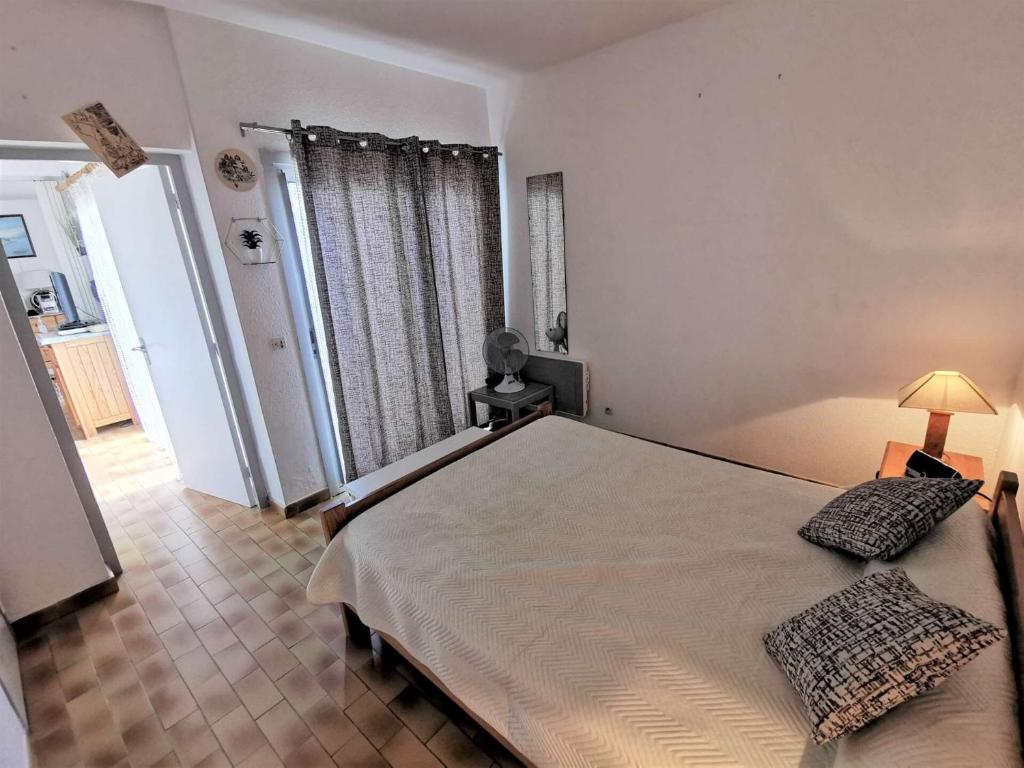 Résidence Les Zodiaques - Appartement 3 Pièces climatisé 4 couchages PORT LEUCATE. Réf: 1ZOD_K5 MAE-6681 - 4