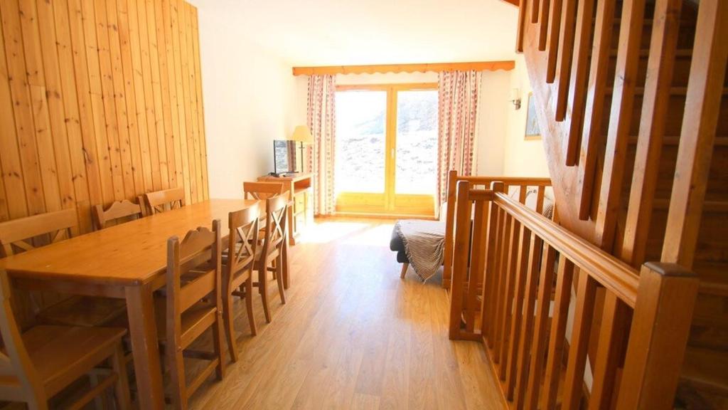 Résidence Parc Aux Etoiles - CH28PAE - CHALET TRIPLEX T5 - TERRASSE - 7 PERS MAE-2104 - 4
