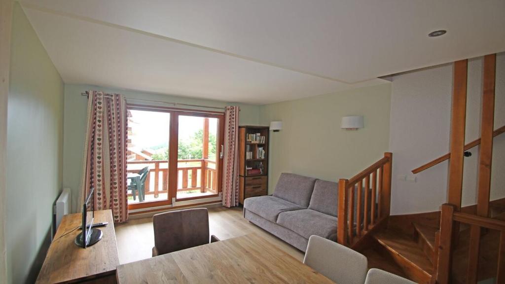 Résidence Parc Aux Etoiles - CH37PAE - CHALET TRIPLEX T4 - BALCON - 8 pers MAE-2154 - 3