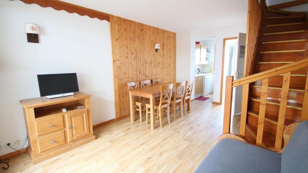 Résidence Parc Aux Etoiles - PARC AUX ETOILES -CH07- AVEC PISCINE ET SAUNA-Chalet dup MAE-2214 - 2