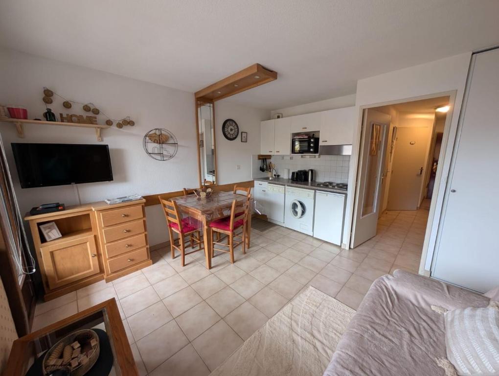 Chalet D'honorÉ - 4 personnes tout confort proche des pistes avec garage MAE-9793 - 3