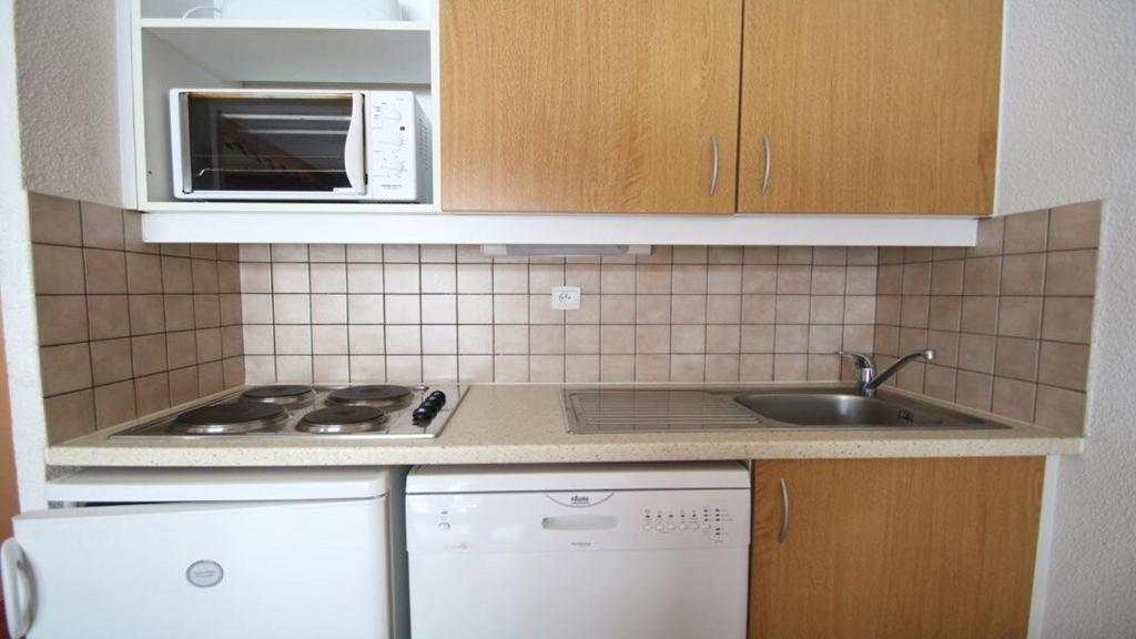 Résidence Parc Aux Etoiles - C103PAE - APPARTEMENT 2 CHAMBRES AVEC BALCON MAE-9064 - 3