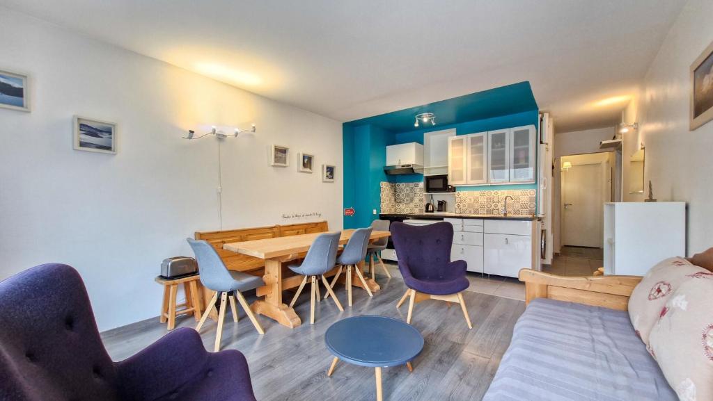 Résidence Vega - Appartement confortable · centre station · vue pistes · WIFI gratuit MAE-6483 - 1