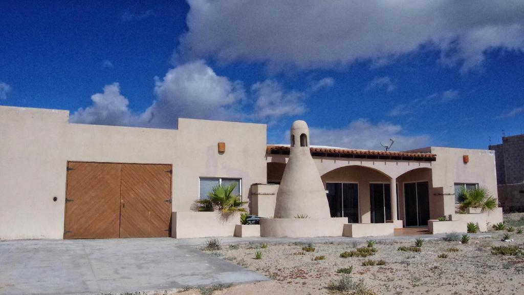 Casa Azalea -Brand New- Modern Beachfront Home Playa Encanto - 4