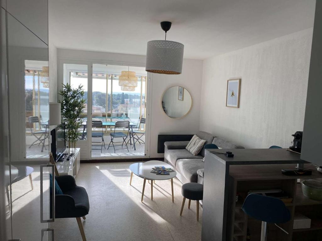 Résidence Porquerolles - Joli T1 à Bandol avec vue petite vue mer MAE-8734 - 5