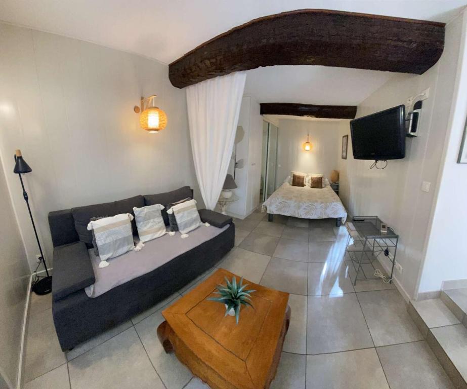 Résidence 665-bandol - Magnifique Rez de villa T1 bis à Bandol MAE-0974 - 3