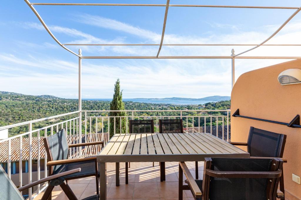 Les Appartements aux Restanques du Golfe de St Tropez - maeva Home - Appartement 3 Pièces 6 Personnes - Sélection - vue Mer MAE-6504 - 1
