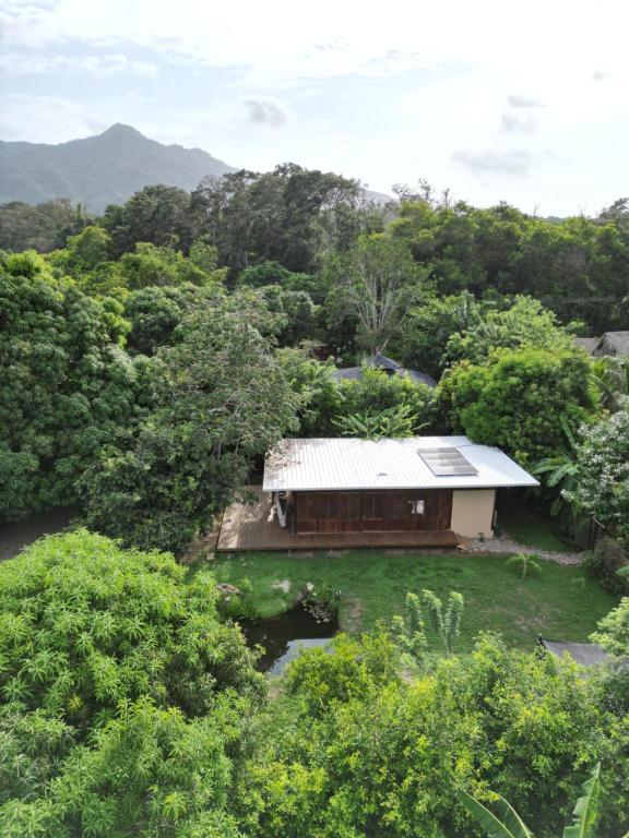 Japanese-Style Cabin Walking distance to Beach - 2