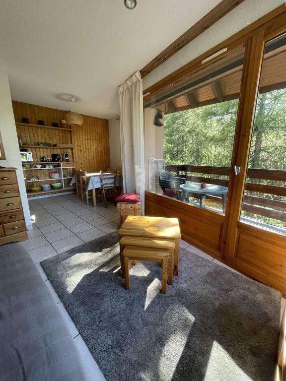 Résidence Bois Du Fau - T2 vue sur les pistes et Montagne Eyssina au centre de Vars les Claux MAE-7721 - 4