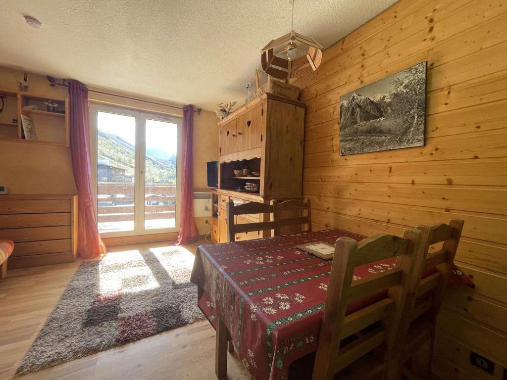 Résidence Meije 10- Porte J3 - Les Deux Alpes – Studio cabine au Village 1800 avec balcon plein sud et vue panoramique MAE-5411 - 3