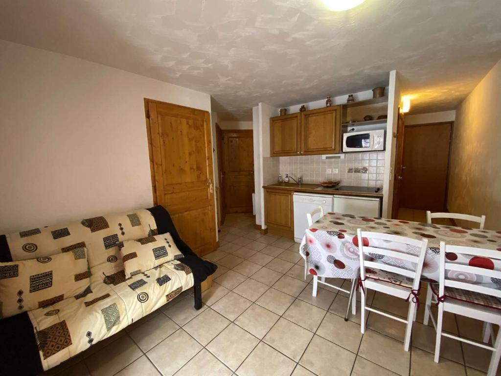 Chalets D Or - Charmant T2 avec terrasse et place de parking privée MAE-5611 - 4