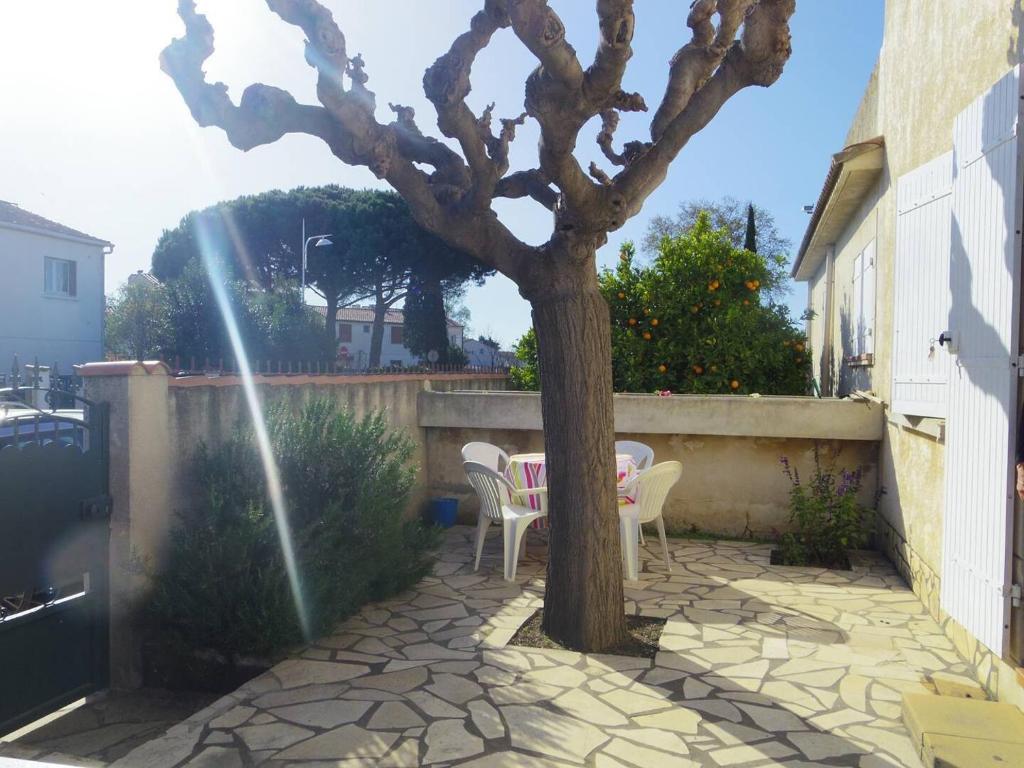 Résidence Ccamt38-aigues Mortes - Appart coeur Camargue avec Spa Aigues mortes T2 ADULTE Seulement MAE-5361 - 1