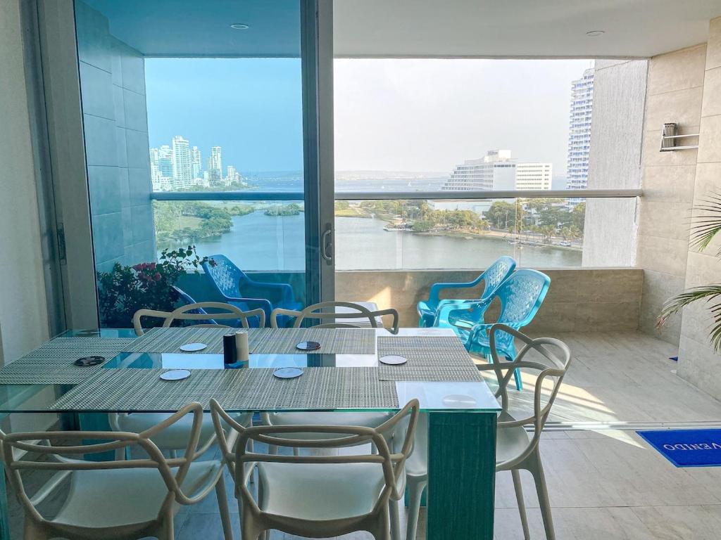 Ocean View Apartment 10th Floor - 1
