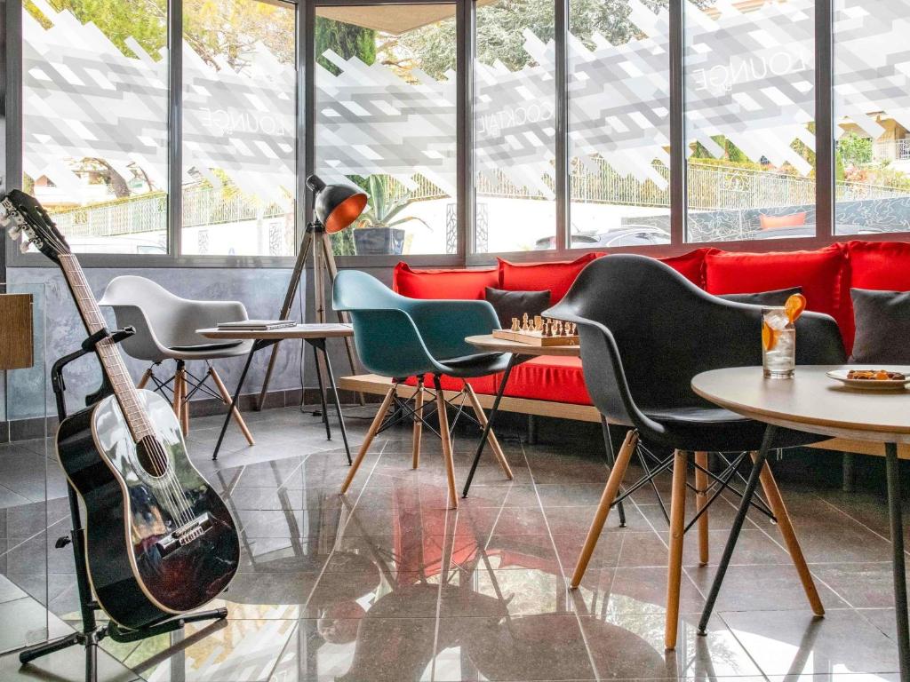 IBIS Cannes Mouans Sartoux Piscine parking gratuit - 4