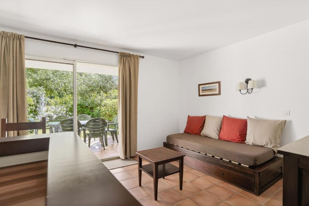 Le Domaine du Golf de Pinsolle - maeva Home - Appartement 6 personnes 1 chambre 1 coin cabine avec terrasse et jardin MAE-4043 - 1