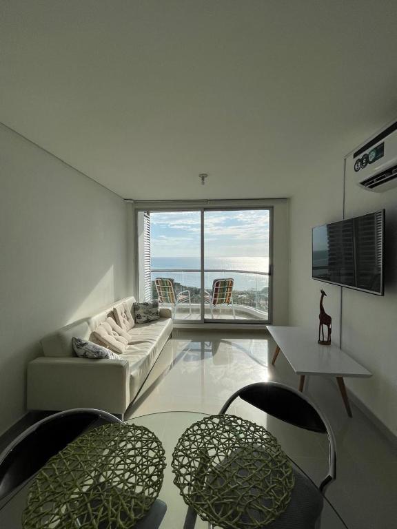 Oceanfront Penthouse Near Rodadero Beach - 1
