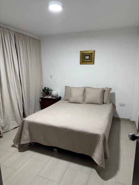 Hermosa habitación privada zona vip medellin - 1